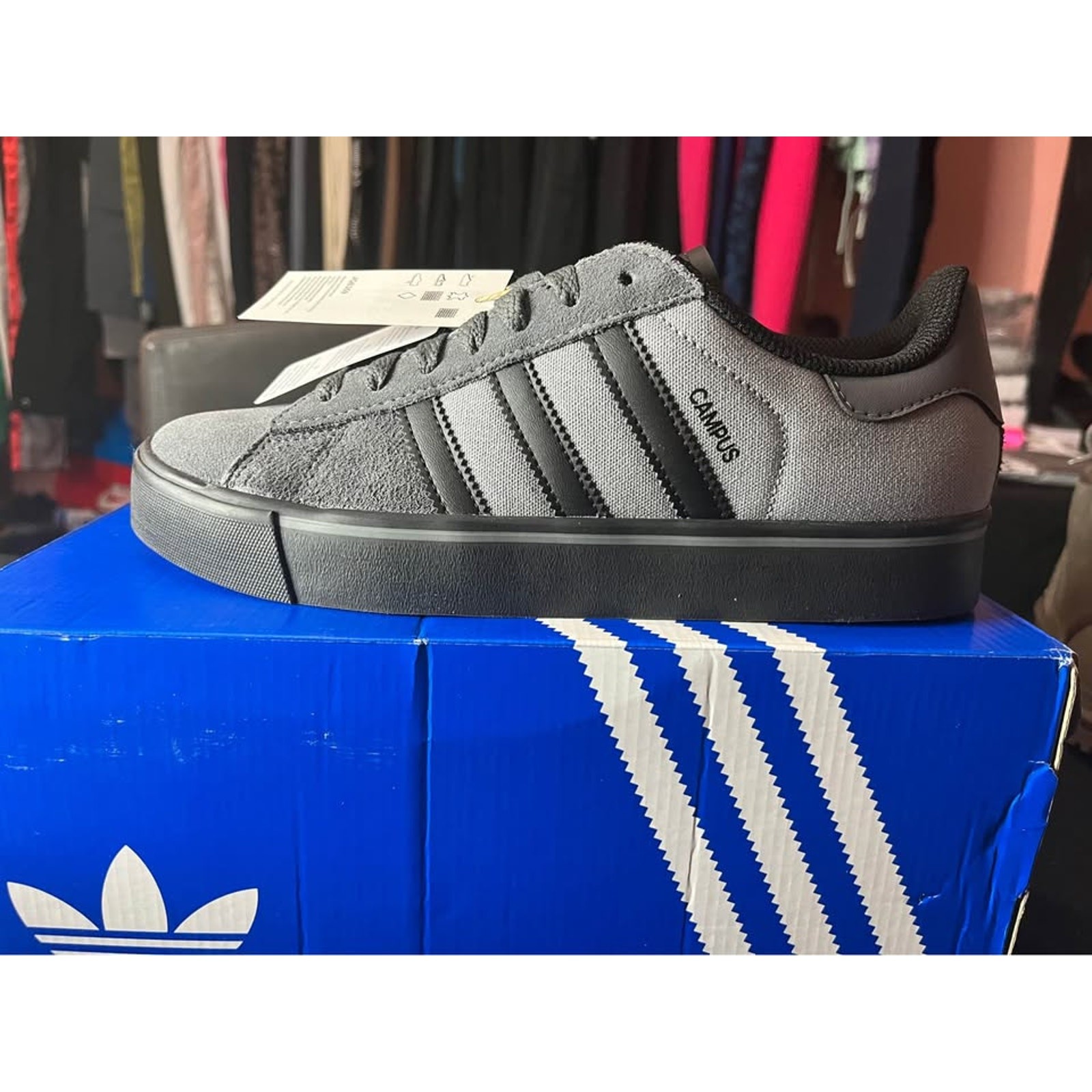 Adidas campus 00’s 7.5 men’s