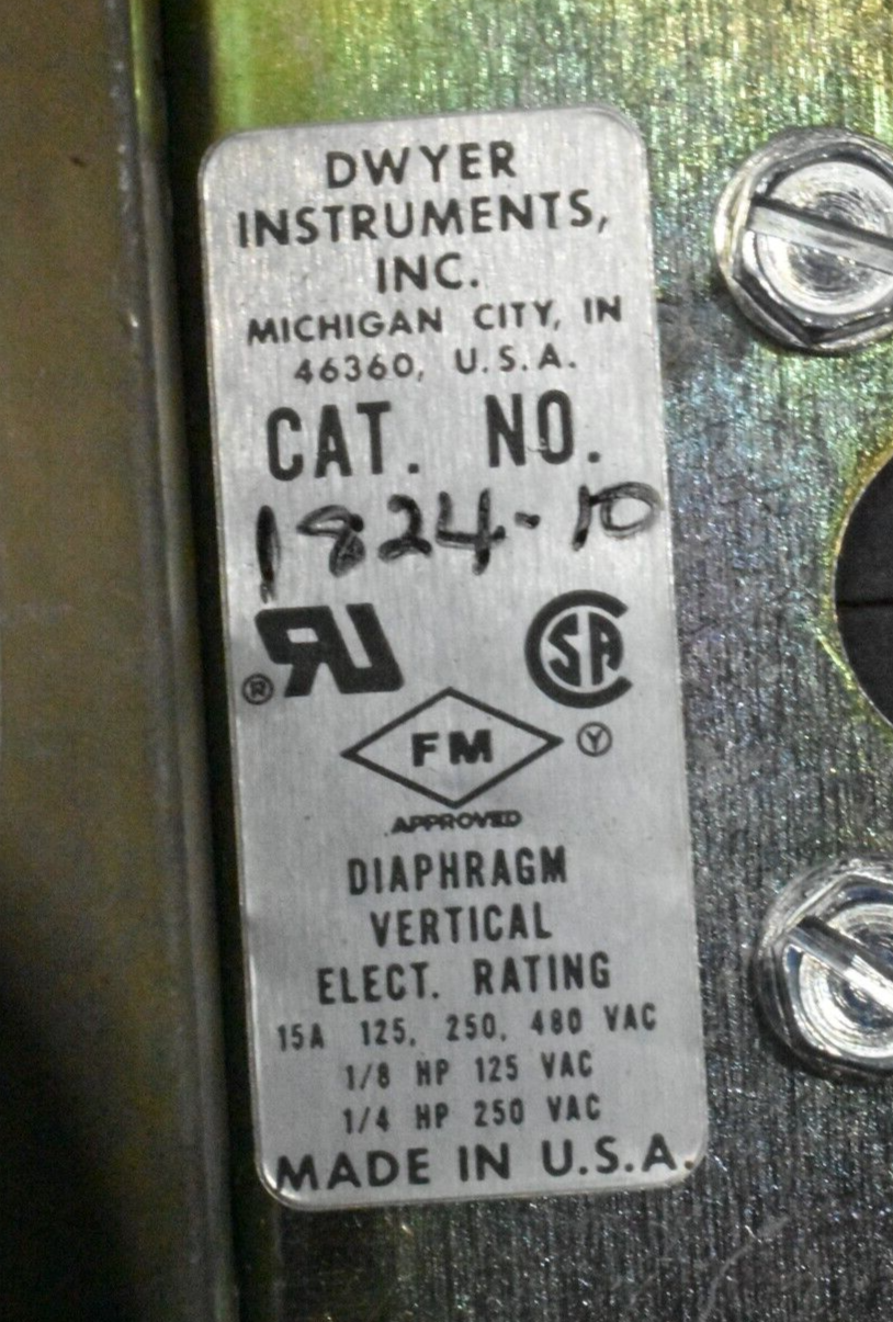 DWYER INSTRUMENTS 1824-10 PRESSURE SWITCH 125/480VAC, 15A