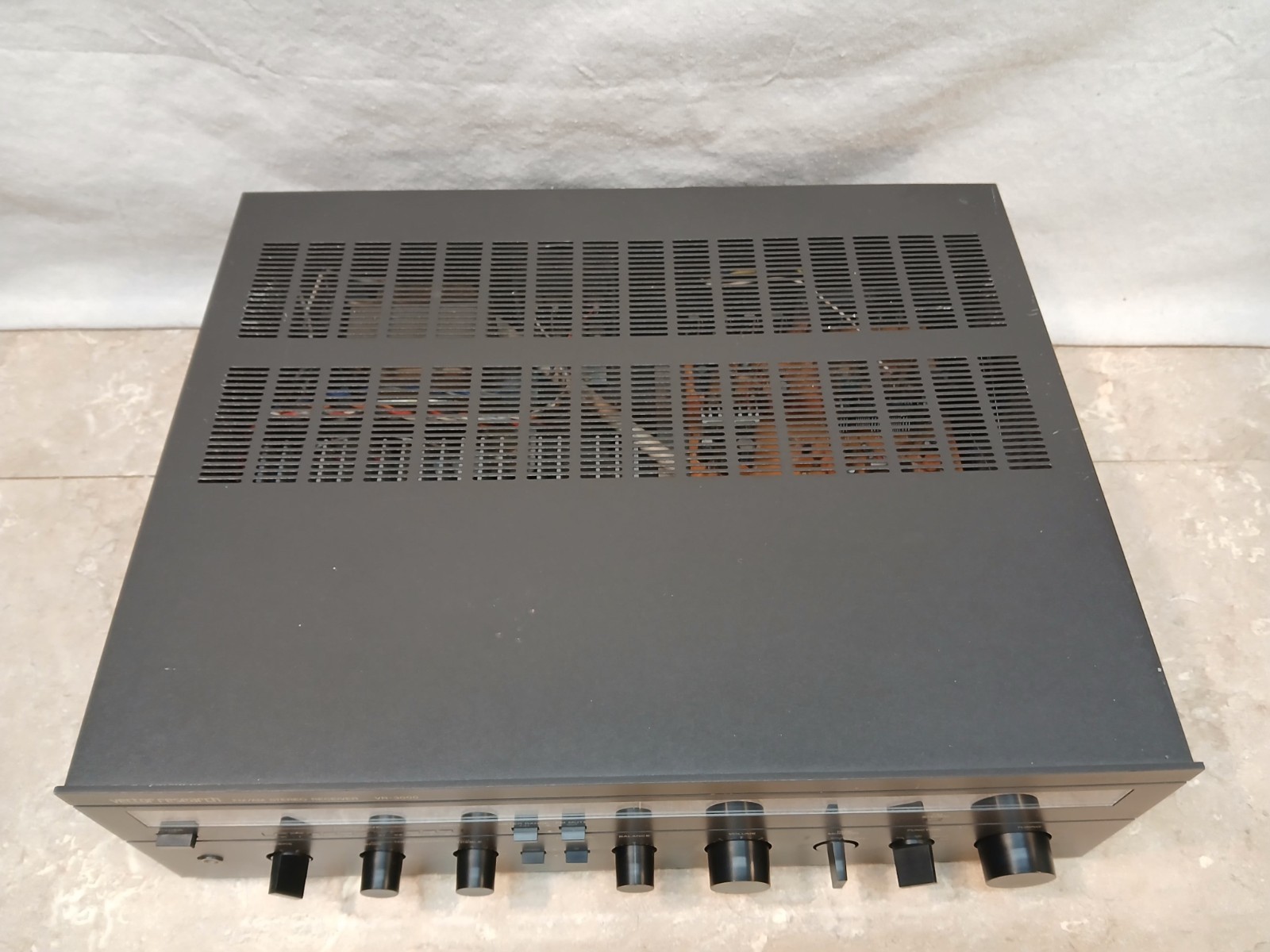 Vector Research VR-3000 Stereo Receiver