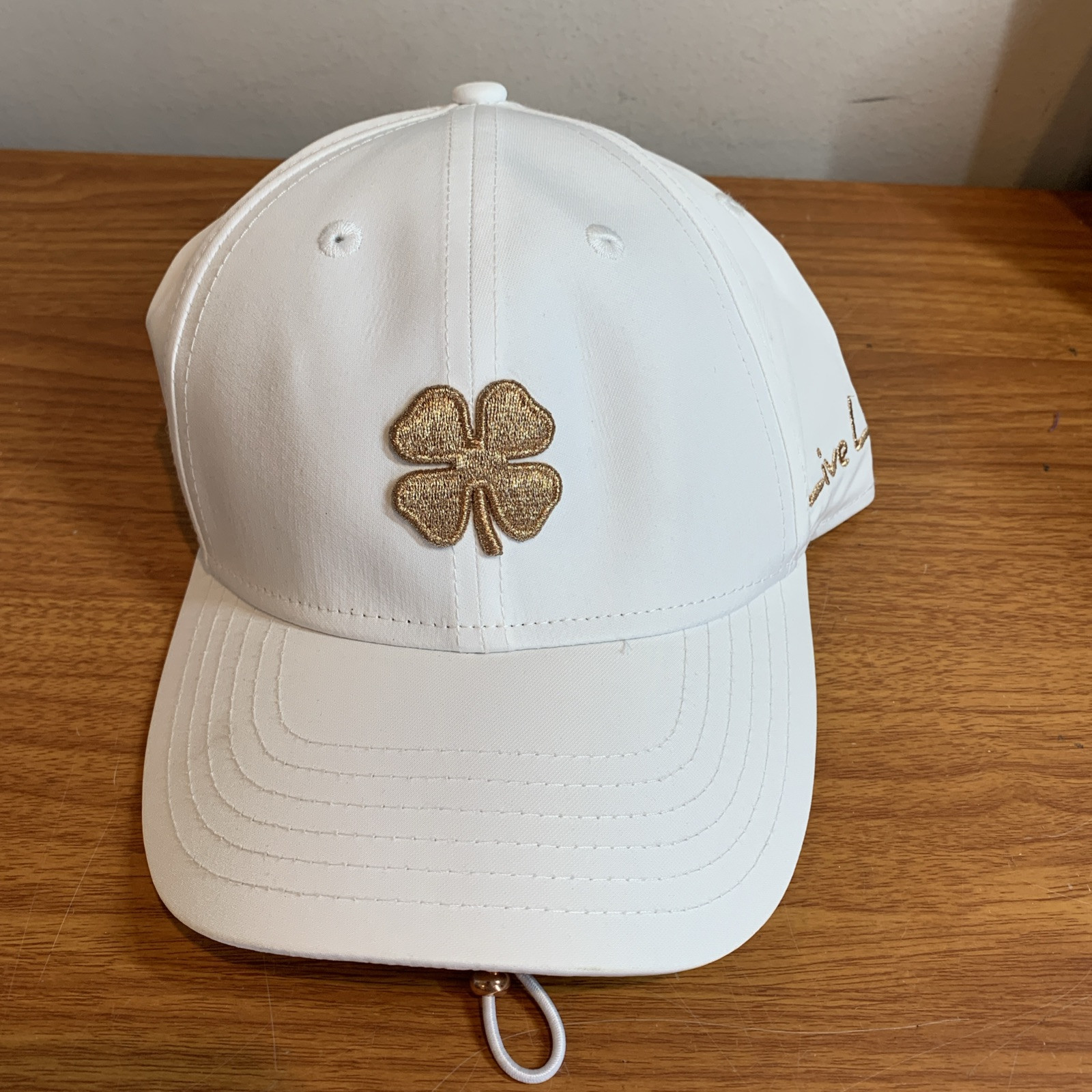 Black Clover Hollywood 1 Live Lucky Ladies Collection Adjustable White Golf Cap