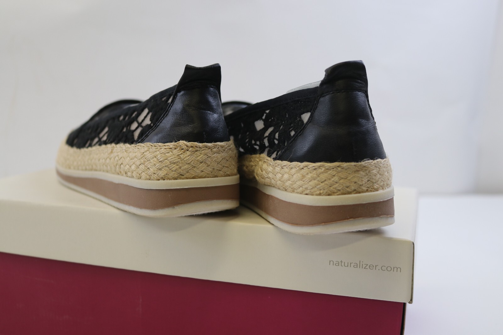 NEW Womens Naturalizer Davenport Flat Black Loafer Slip On Size 8.5M