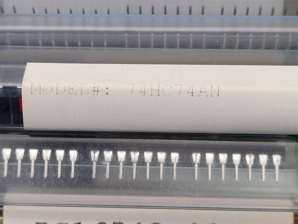 New (72pcs) 74HC74N PHILIPS SEMI IC Logic