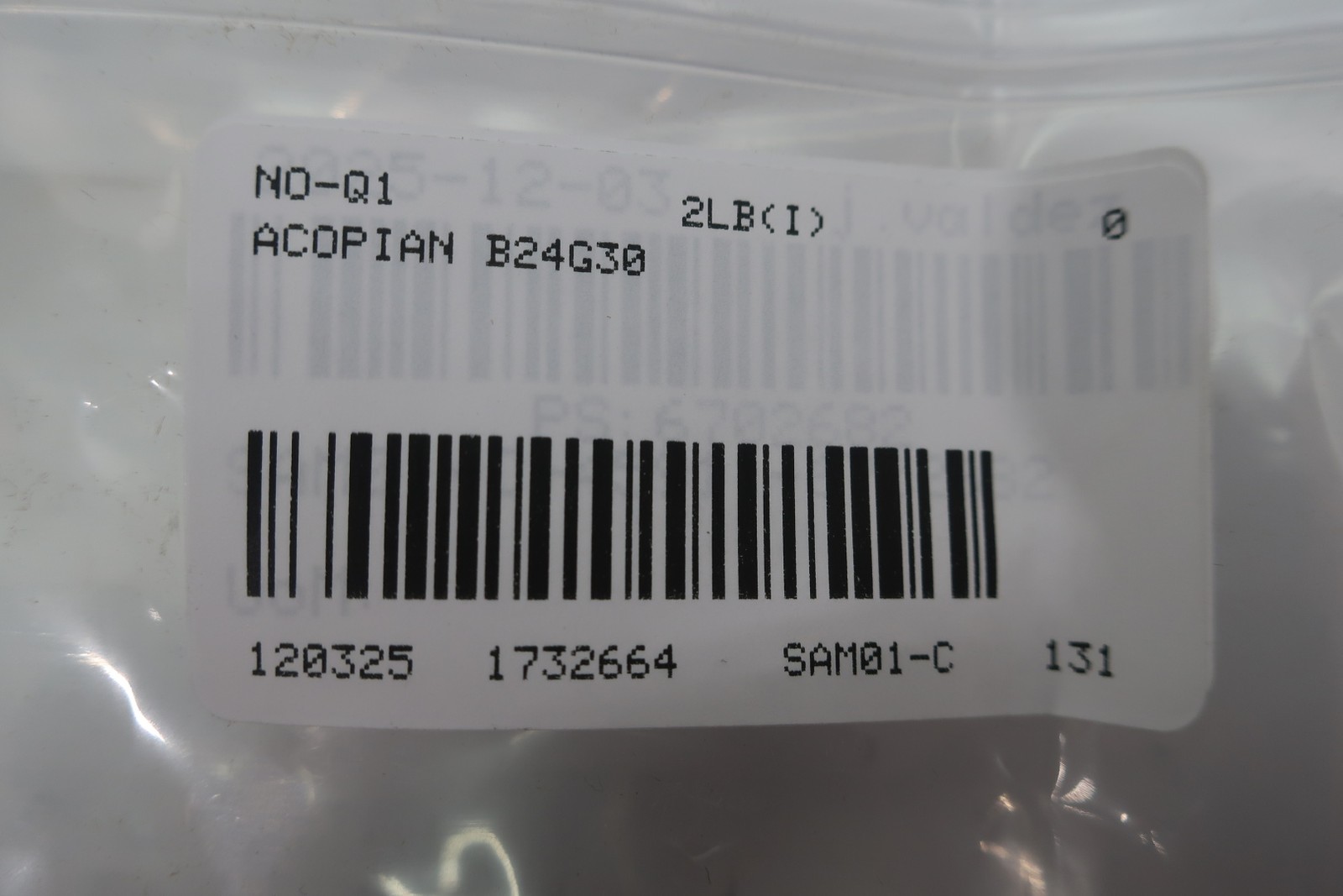 Acopian B24G30 Regulated Power Supply 250v-ac