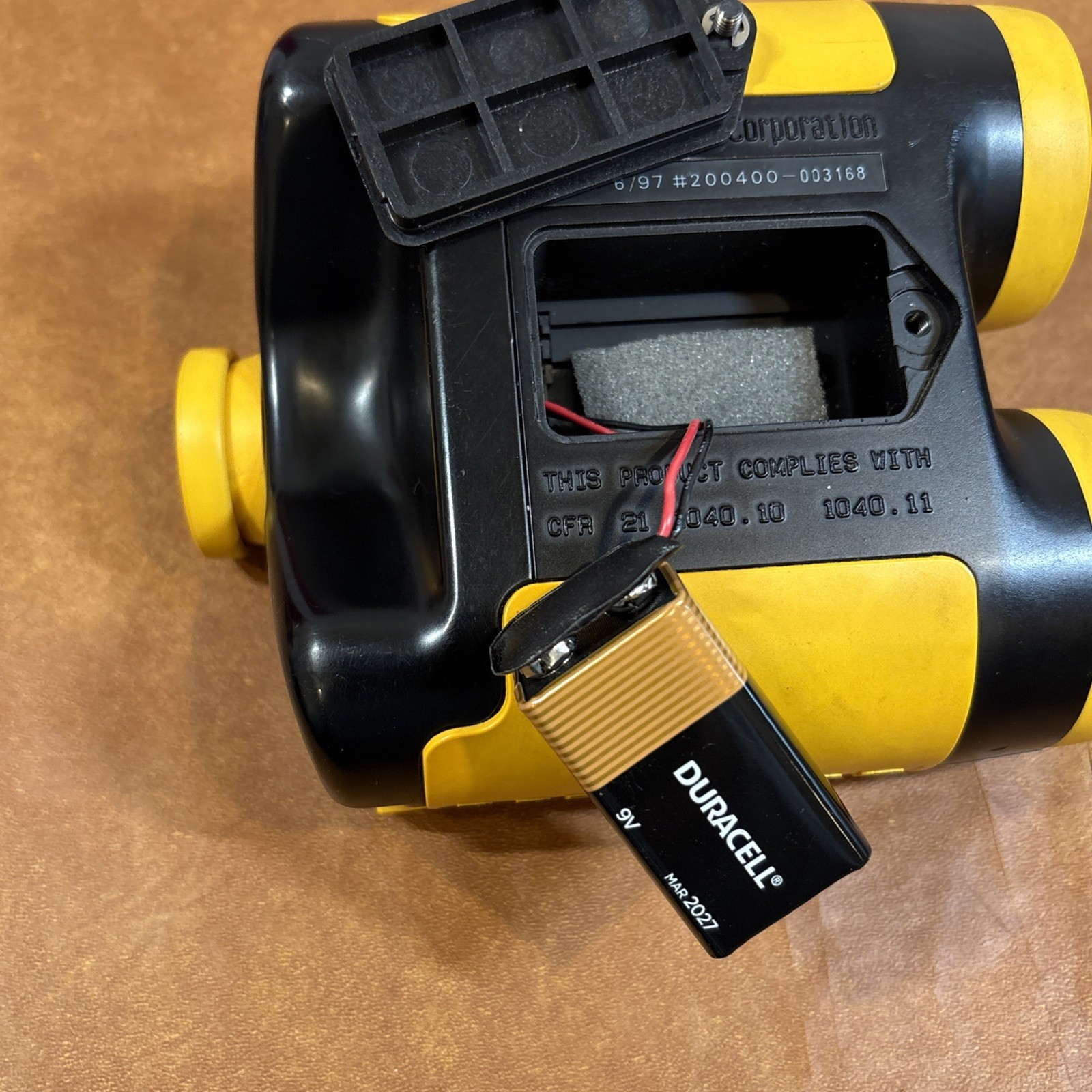 1997 Bushnell Rangefinder Yellow Black