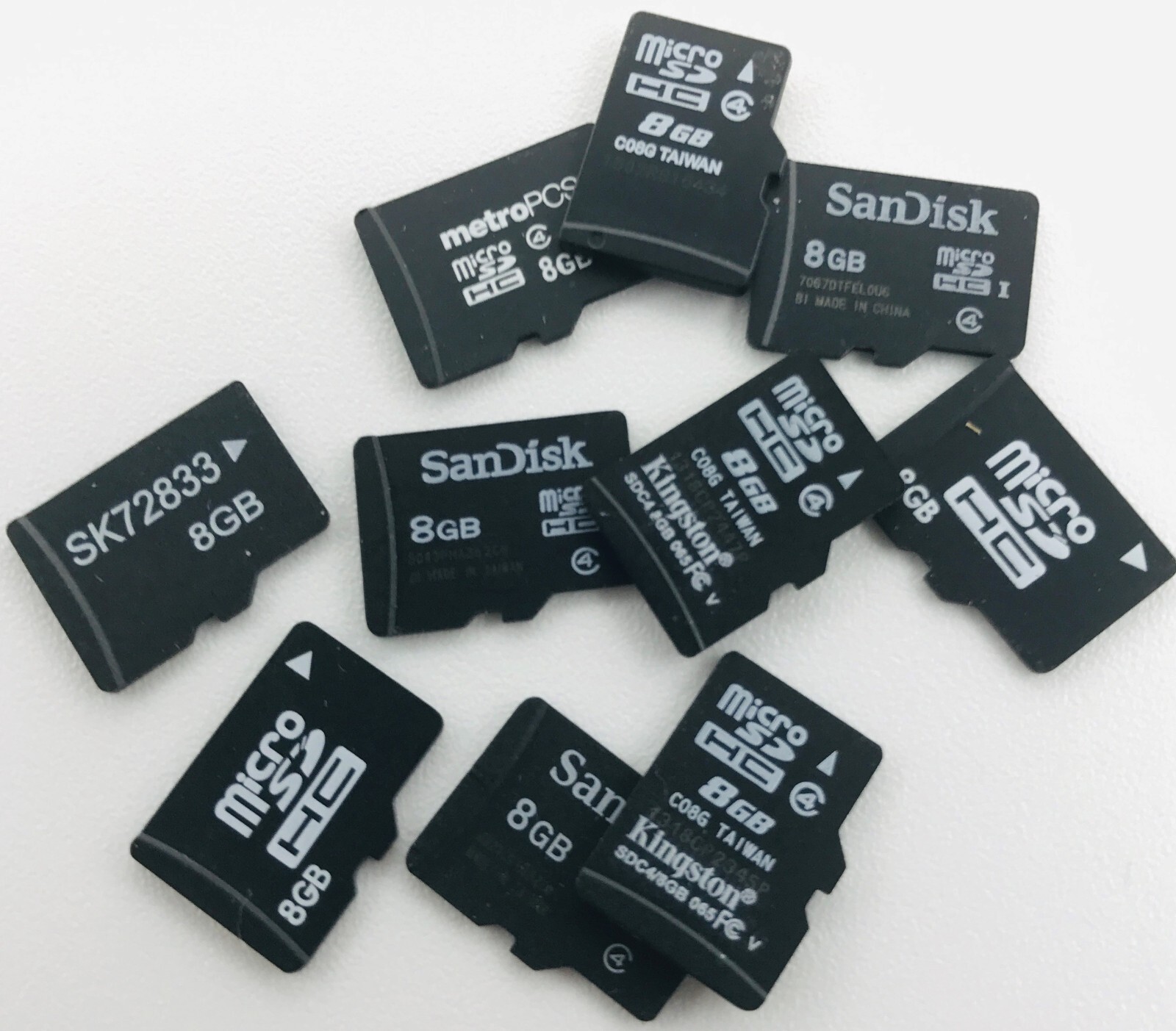 Lot of 10 - 8GB Used Mixed Brands MICRO SD Memory Cards (M-8GB)