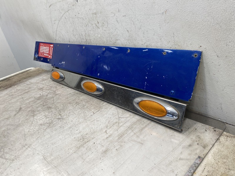 1988 Cab Exterior Trim Panel for Kenworth T800 (785-11259)