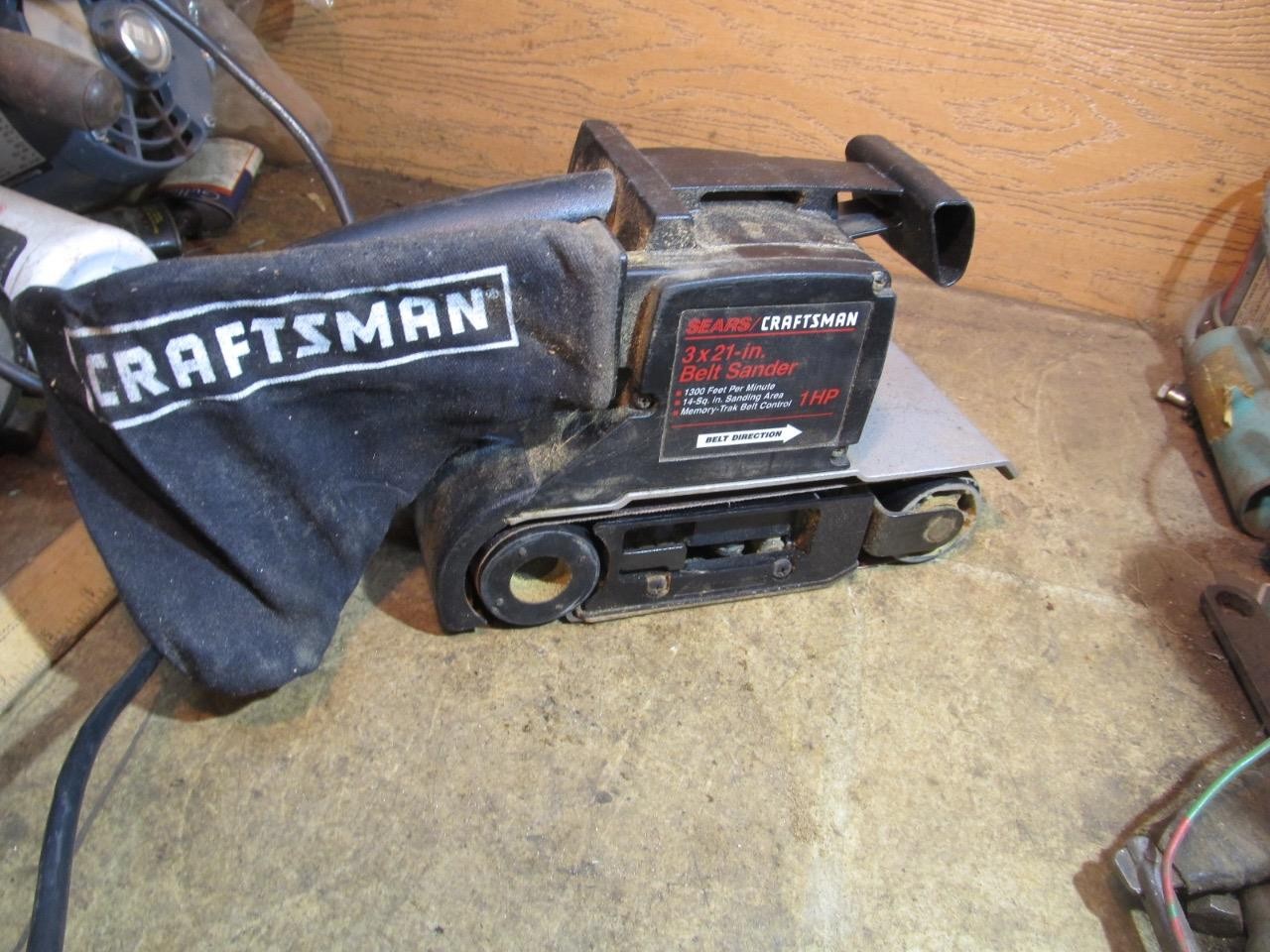 Craftsman 315.117151 3x21 Belt Sander with Dust Bag
