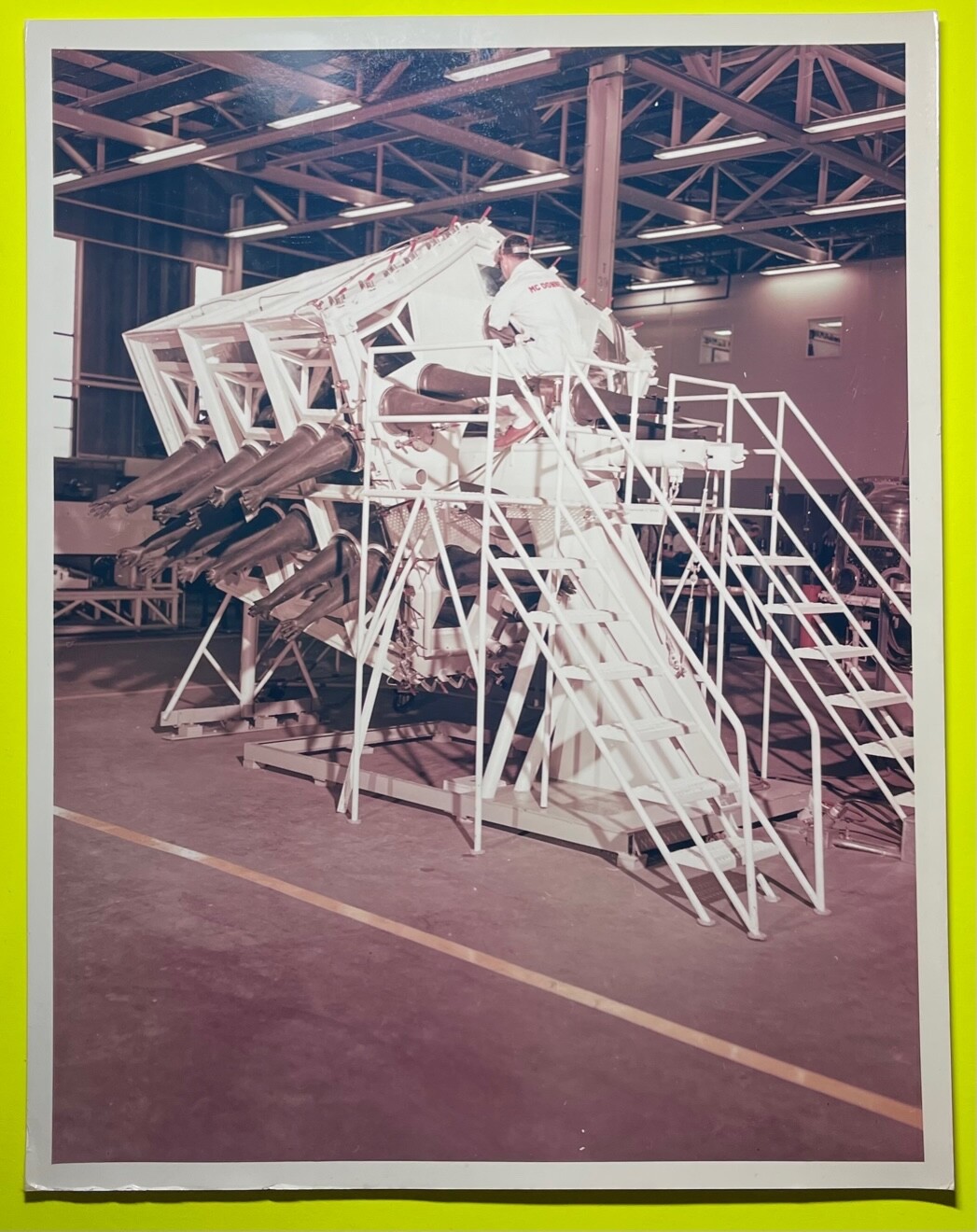 MCDONNELL DOUGLAS TESTING APOLLO ERA CANDID SPECIAL INTEREST COLOR PHOTO
