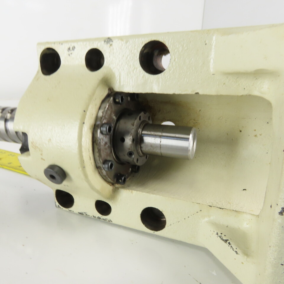 Tsubaki 31B-1524-1 Okuma MA-40HA Y Axis Ball Screw Assembly 57-7/8" OAL