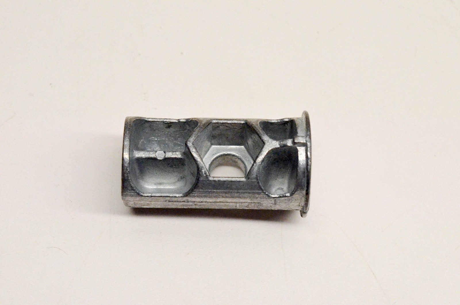 New OEM Arctic Cat 1607-747 Insert Spar M8 NOS