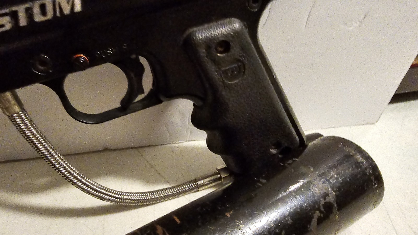 Tippmann Model 98 Paintball Gun And Accessories