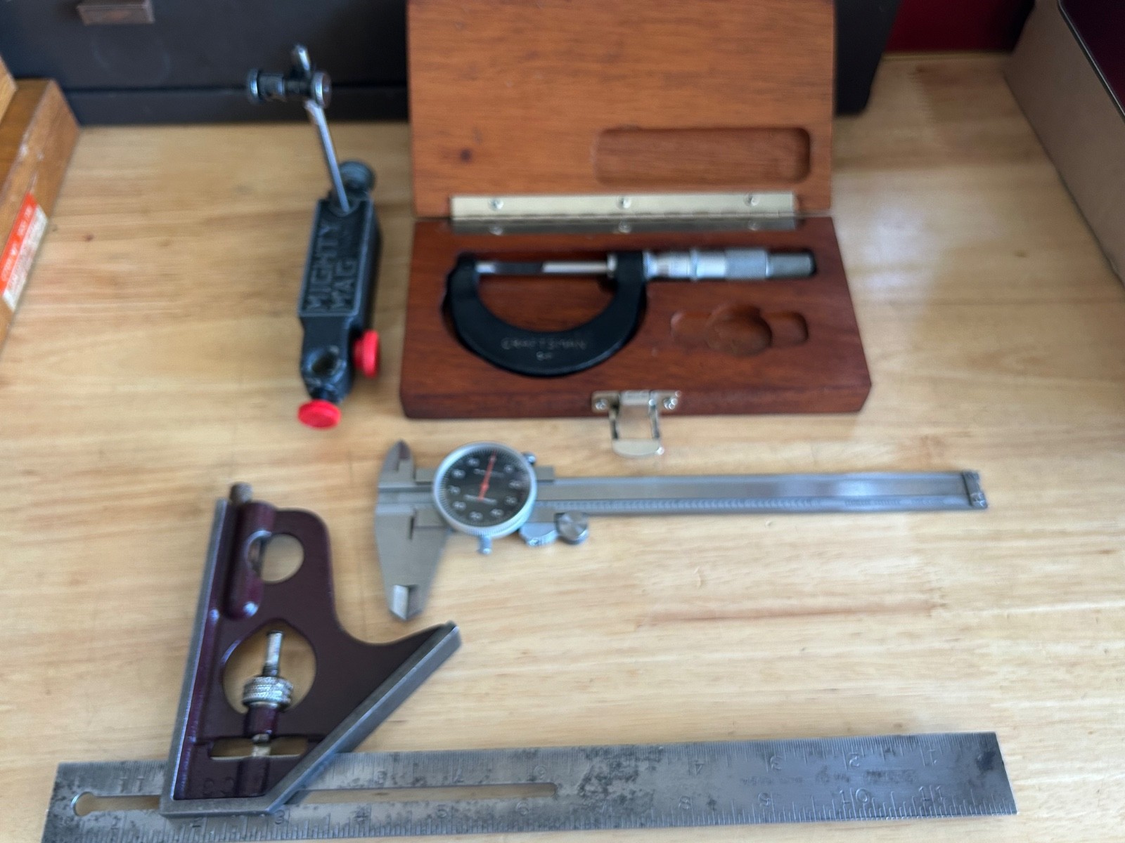 0-1” Craftsman Blade Micrometer + 0-6” Dial Caliper and stuffs.