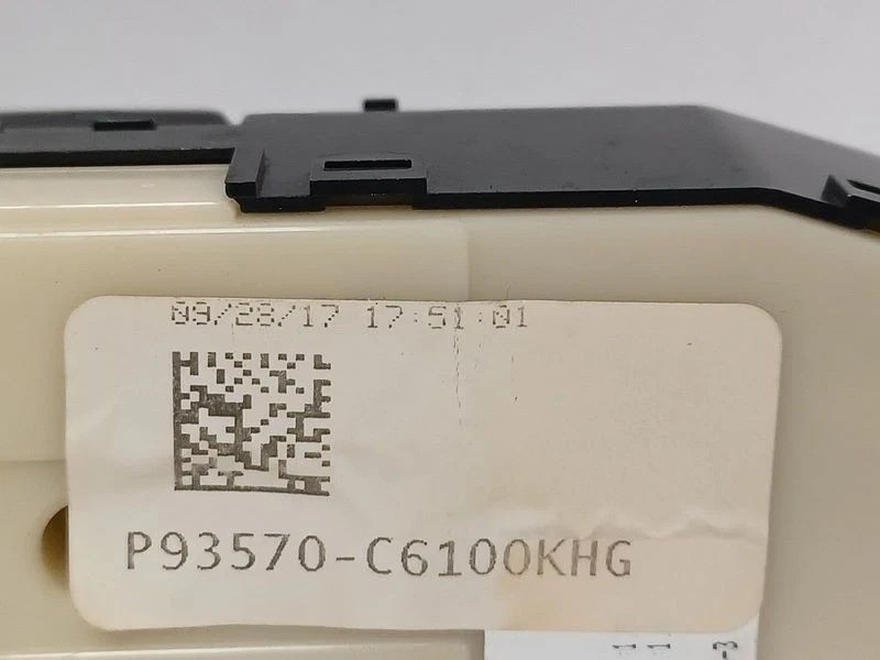 2016-2018 Kia Sorento Driver Side Front Master Window Mirror Switch Assembly OEM