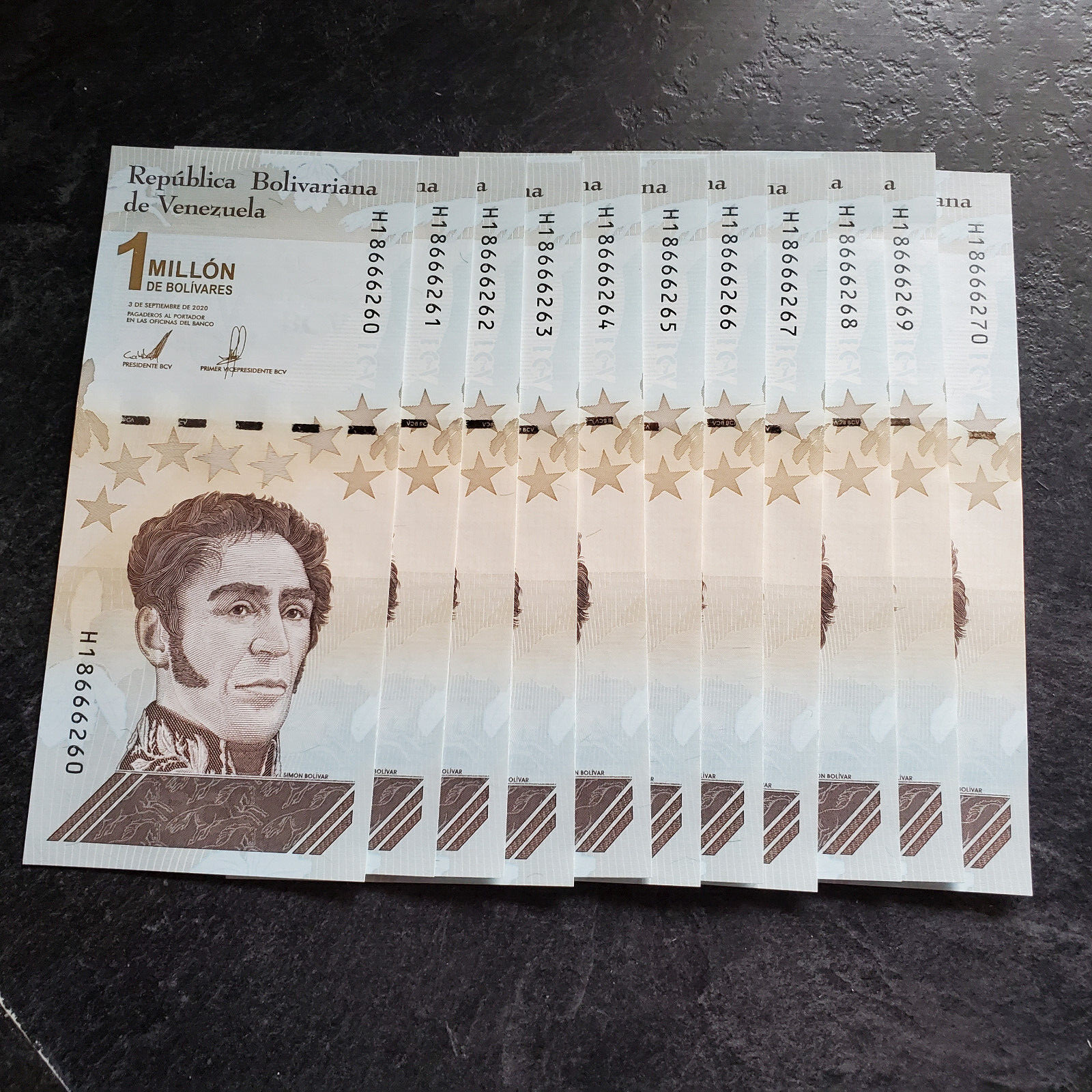 10 QTY=2020 Venezuela 1 Million Bolivar Soberano  Crisp -CONSECUTIVE NUMBERED