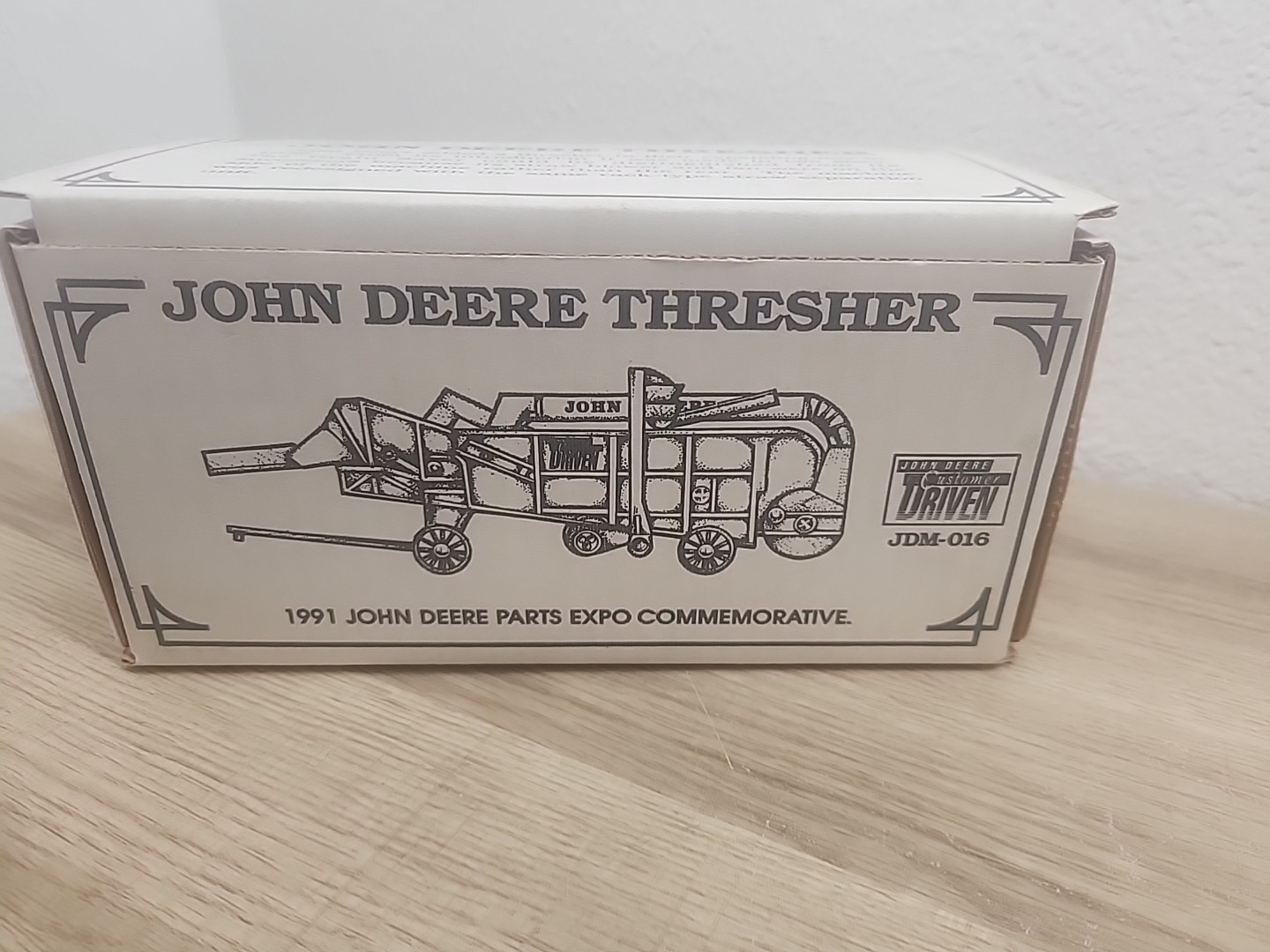 1/43 Pewter John Deere Thresher 1991 Parts Expo