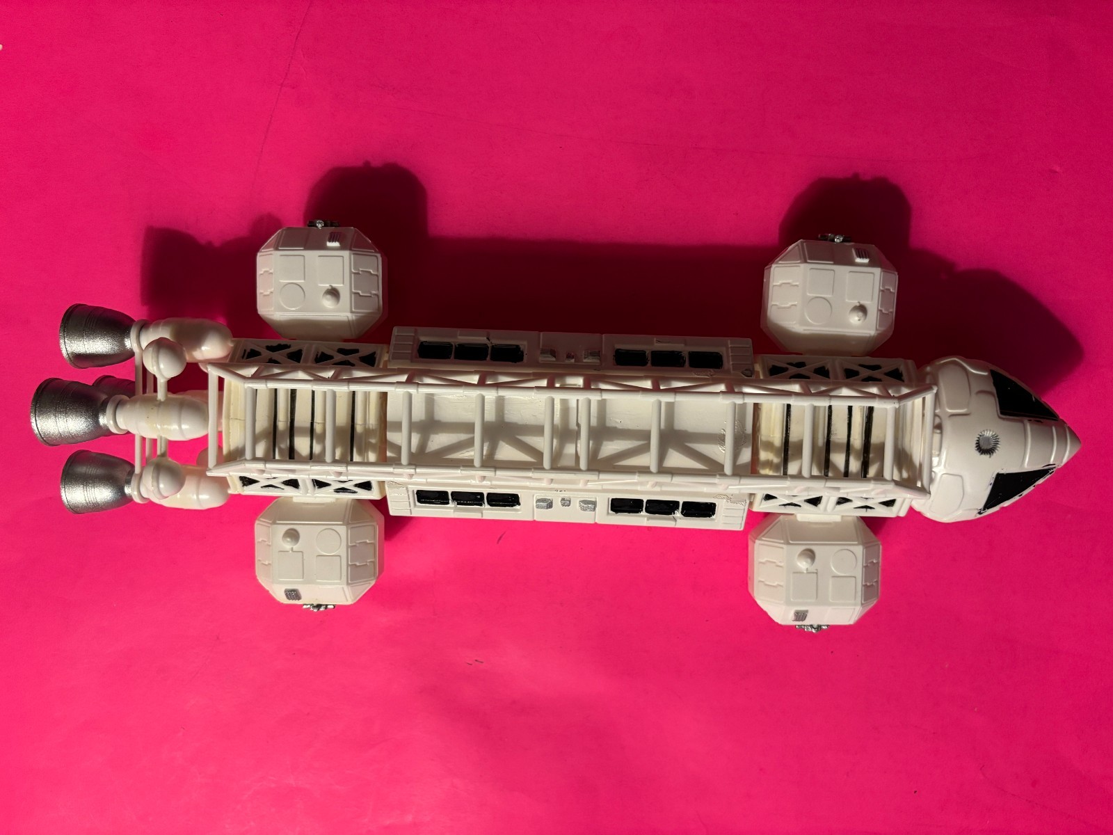 SPACE 1999 EAGLE TRANSPORTER MODEL BUILT UP & PAINTED COOL LOOK!!