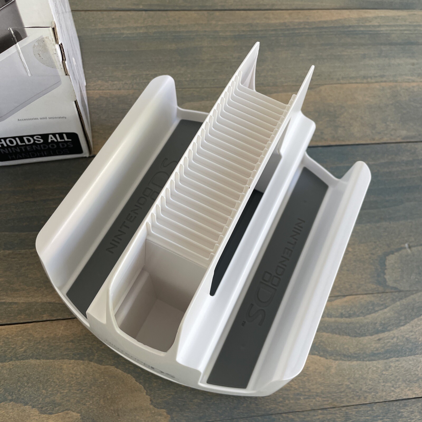 White Nintendo DS Storage Tray Element Level Up Accommodates all Models (ST)