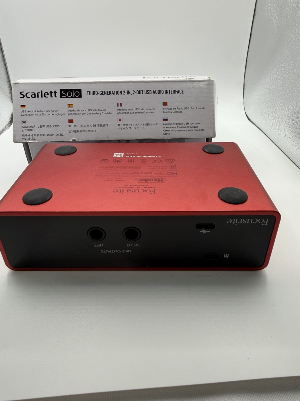 Focusrite Scarlett Solo 3rd Gen USB Audio Interface Red Black W/Cable