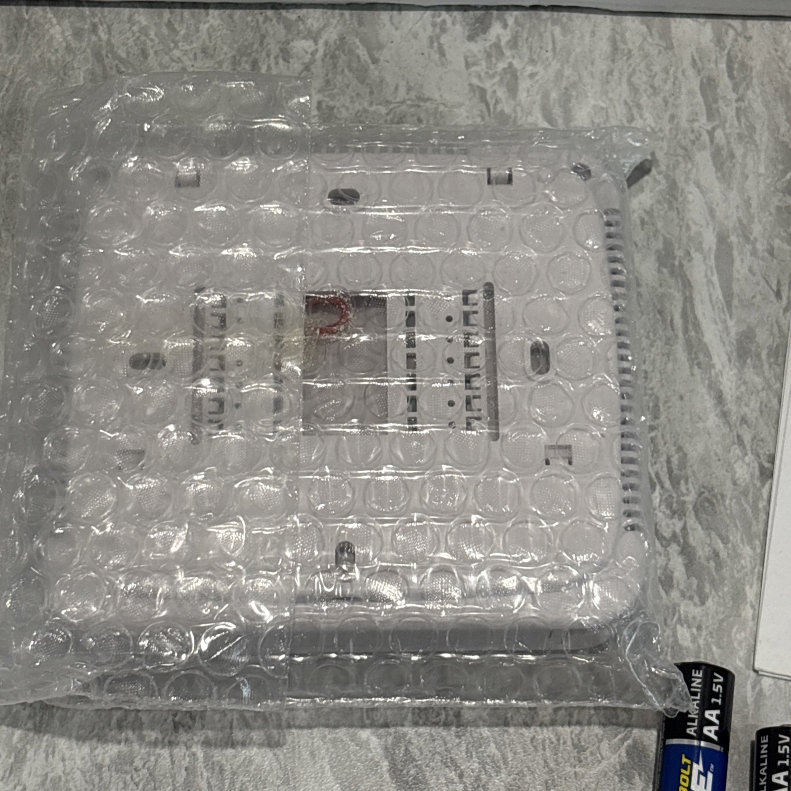 VIVE COMFORT TP-P-705 Programmable Thermostat Single Stage (NEW)
