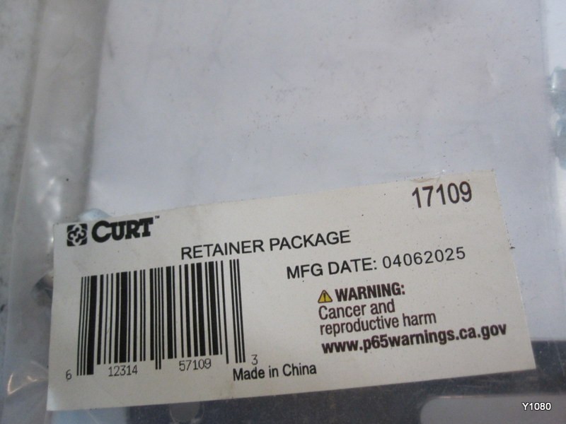 CURT Manufacturing 17109 Retainer Package