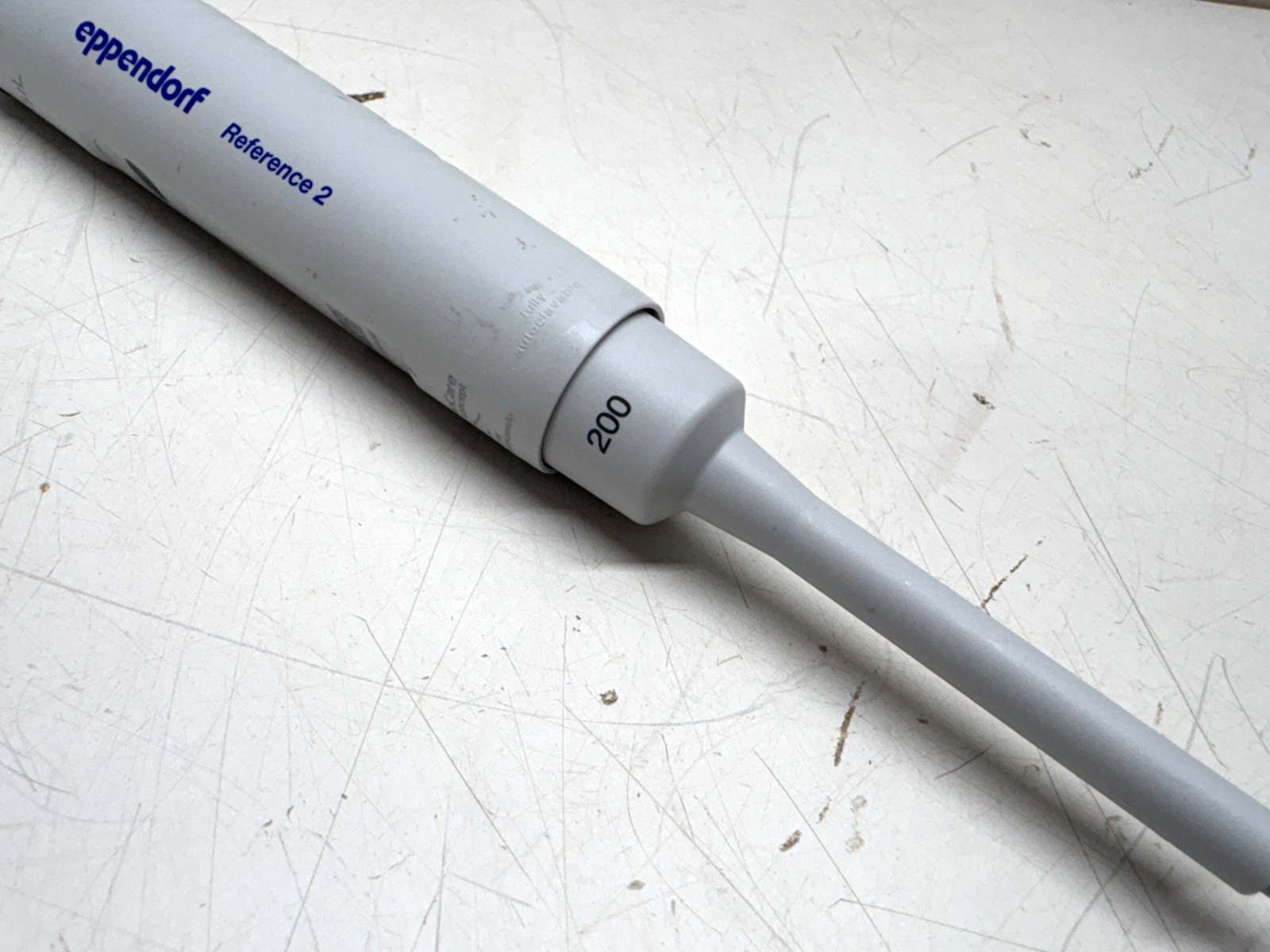 Eppendorf Reference 2 Single Channel Pipette 20-200uL
