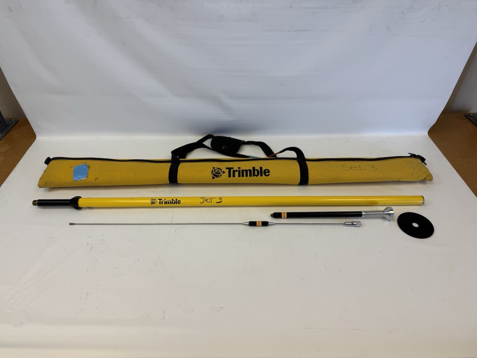 Trimble 44091-00 Radio Antenna Mounting Pole and 410-430 5db Whip Antenna