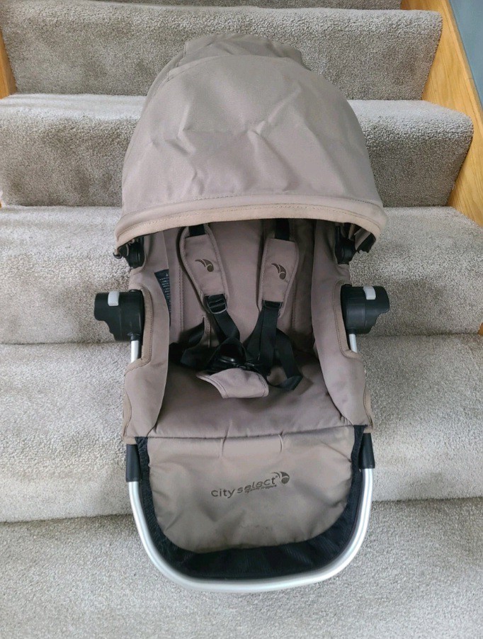 Complete seat for Baby jogger City select in beautiful PALOMA. EUC!