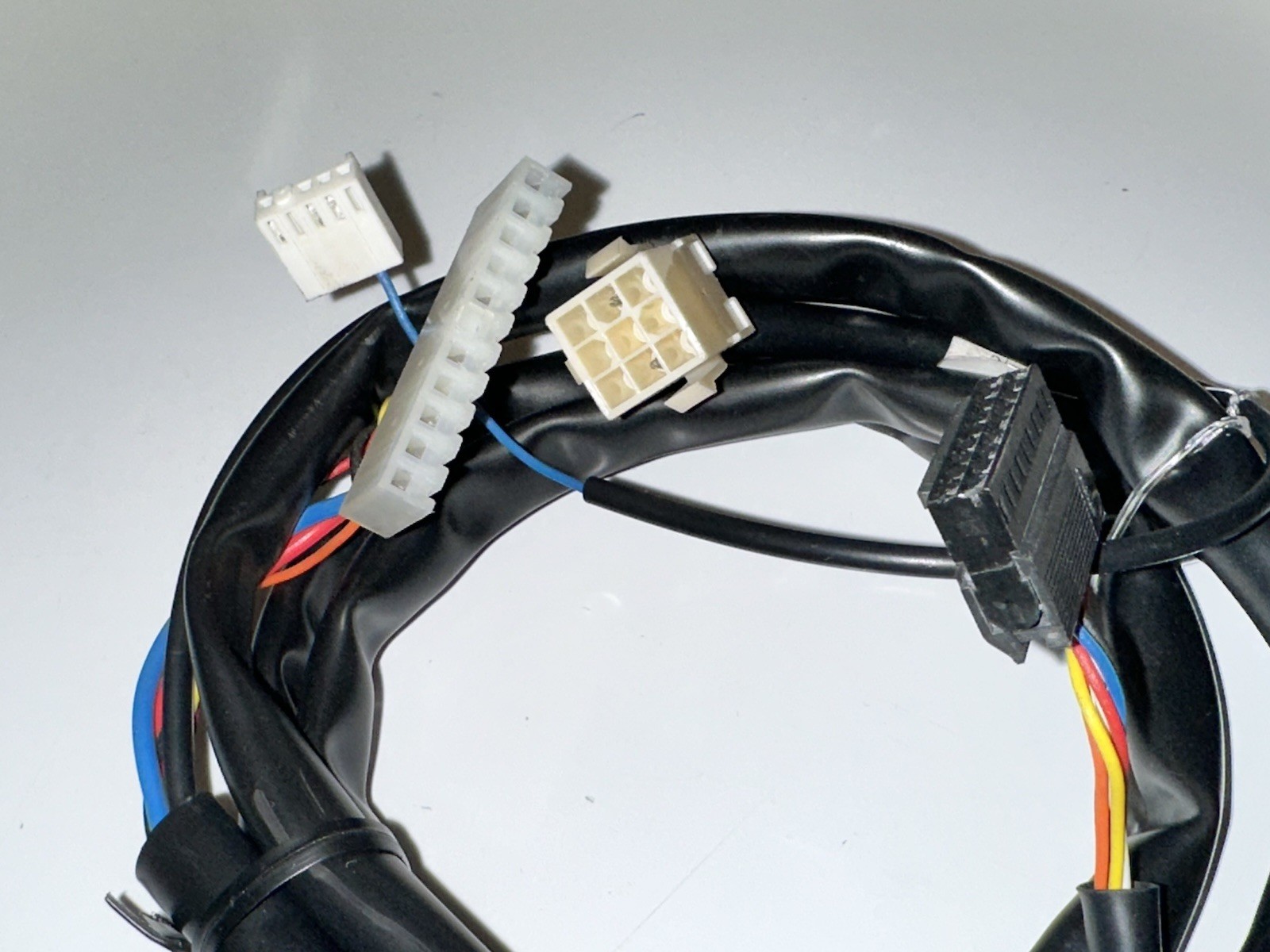 D147-1277 - National 147/148/474/476/461/463/411/430/623/627 Validator Harness