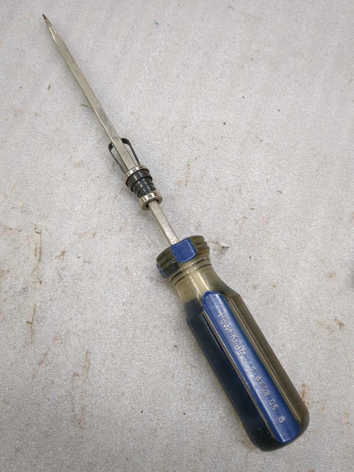 VINTAGE POWR-KRAFT SCREWDRIVER 84-4608 06 G 1/4" X 6" Screw Starter Holder