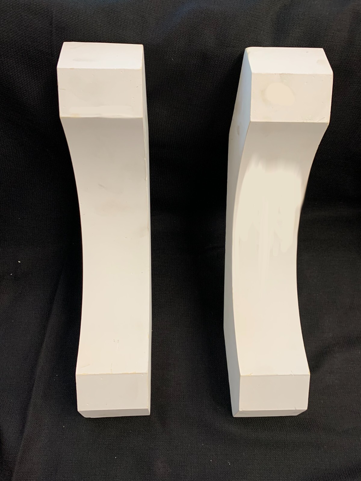 2 Fypon Ltd. BKT14X14-SA, Angle Brackets, 3 5/8"X 14"X14", Polyurethane, New