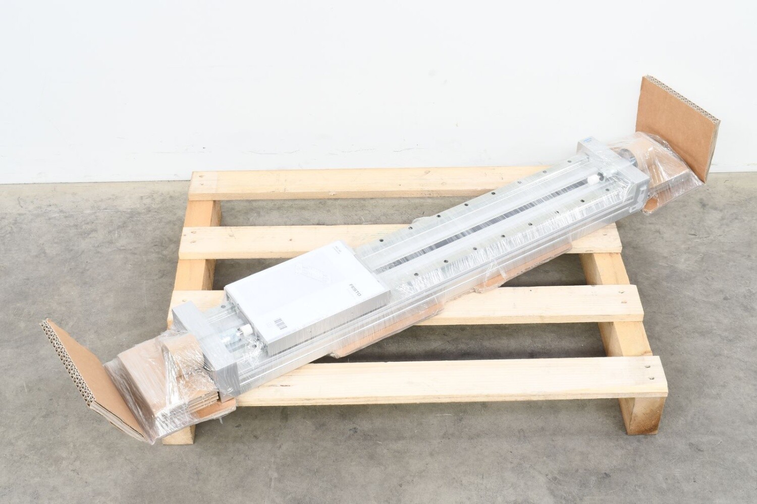 FESTO 567548, DGC-25-520-HD-YSRW, Linear drive