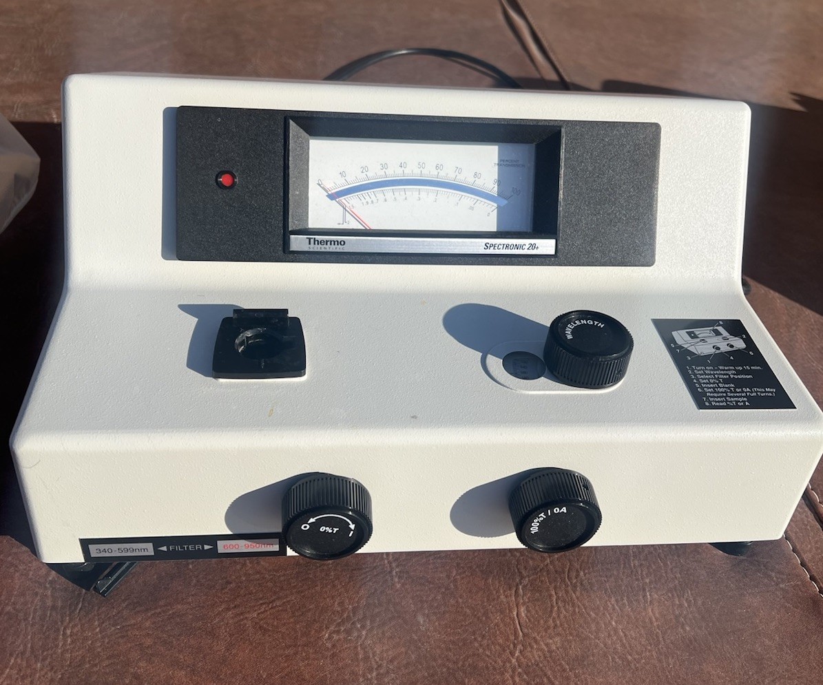 Used Thermo Fisher  Scientific 333182 Spectronic 20+ Spectrophotometer