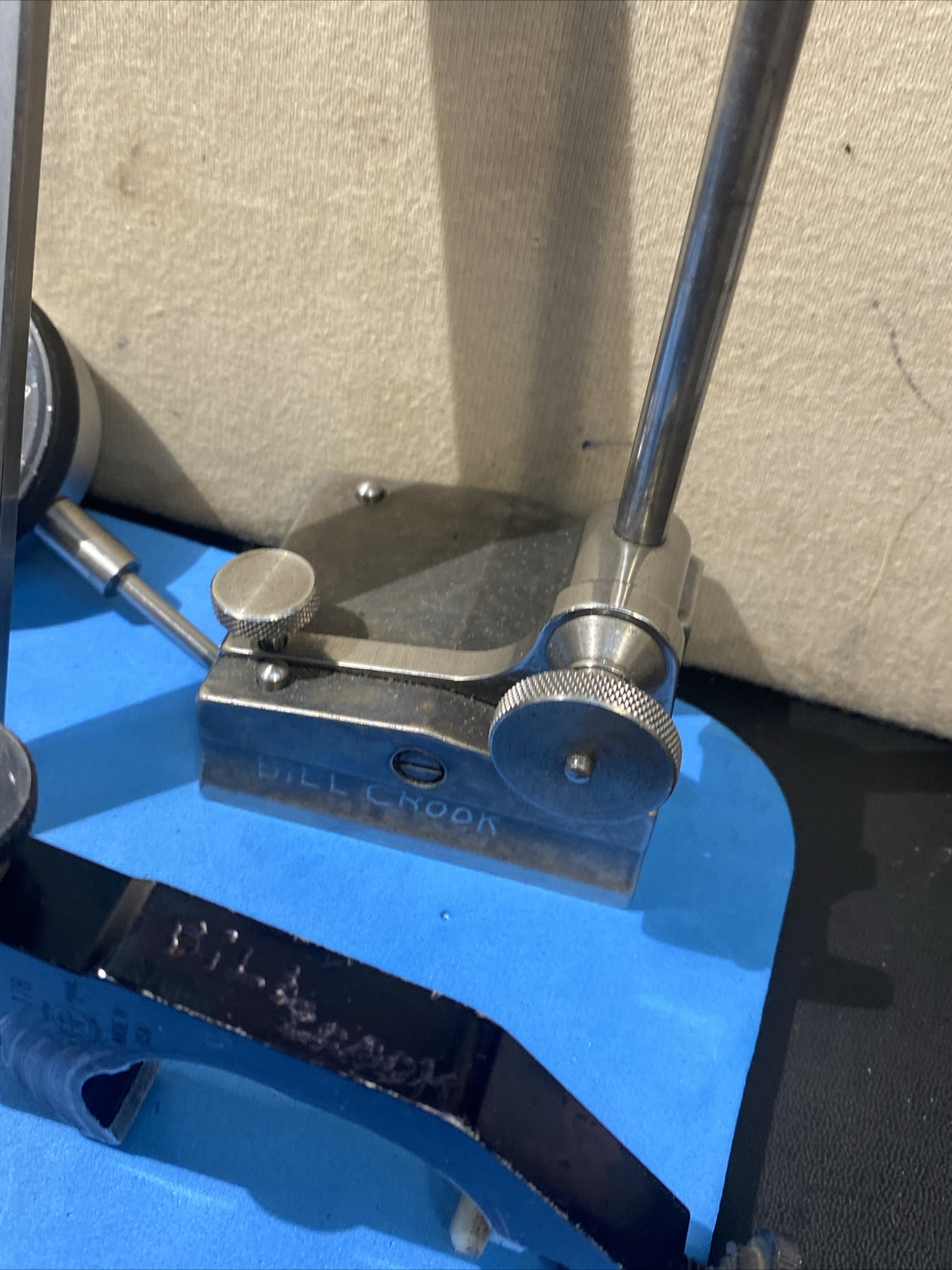 Mitutoyo 7025 Mini Magnetic Test Dial Indicator Stand Holder & Machinist Tools