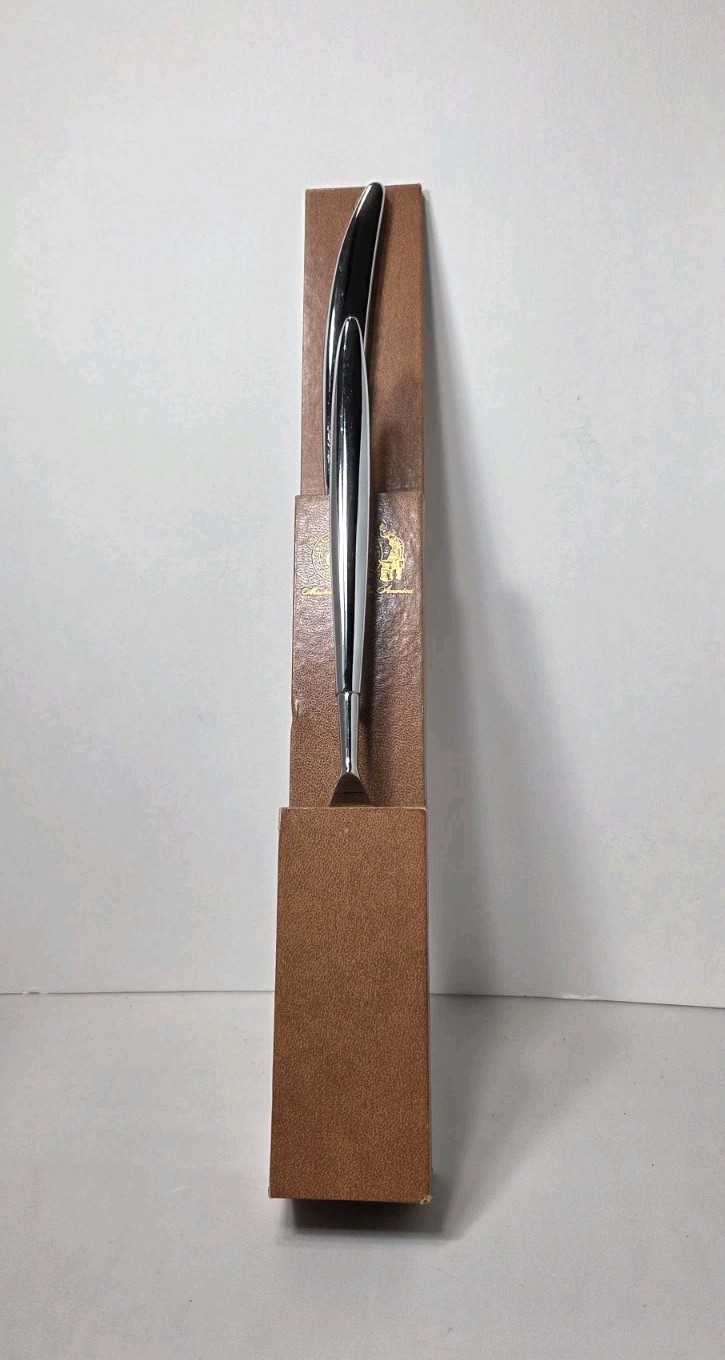 Chas. D. Briddel Inc. Steelsmiths Carvel Hall MCM Wall Hanging Carving Set