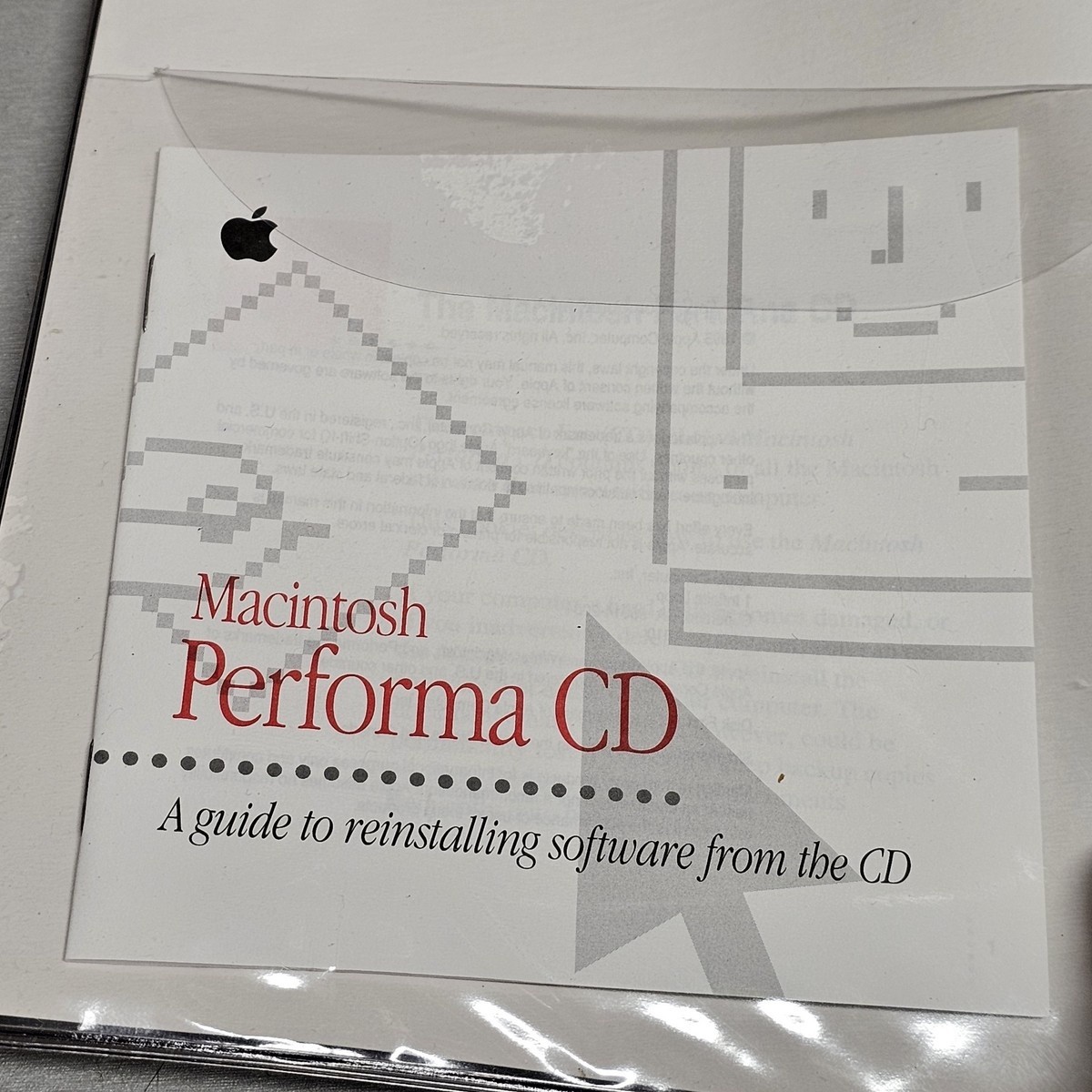 Apple Macintosh Compact Discs CD-ROM Storage Binder Case Vintage