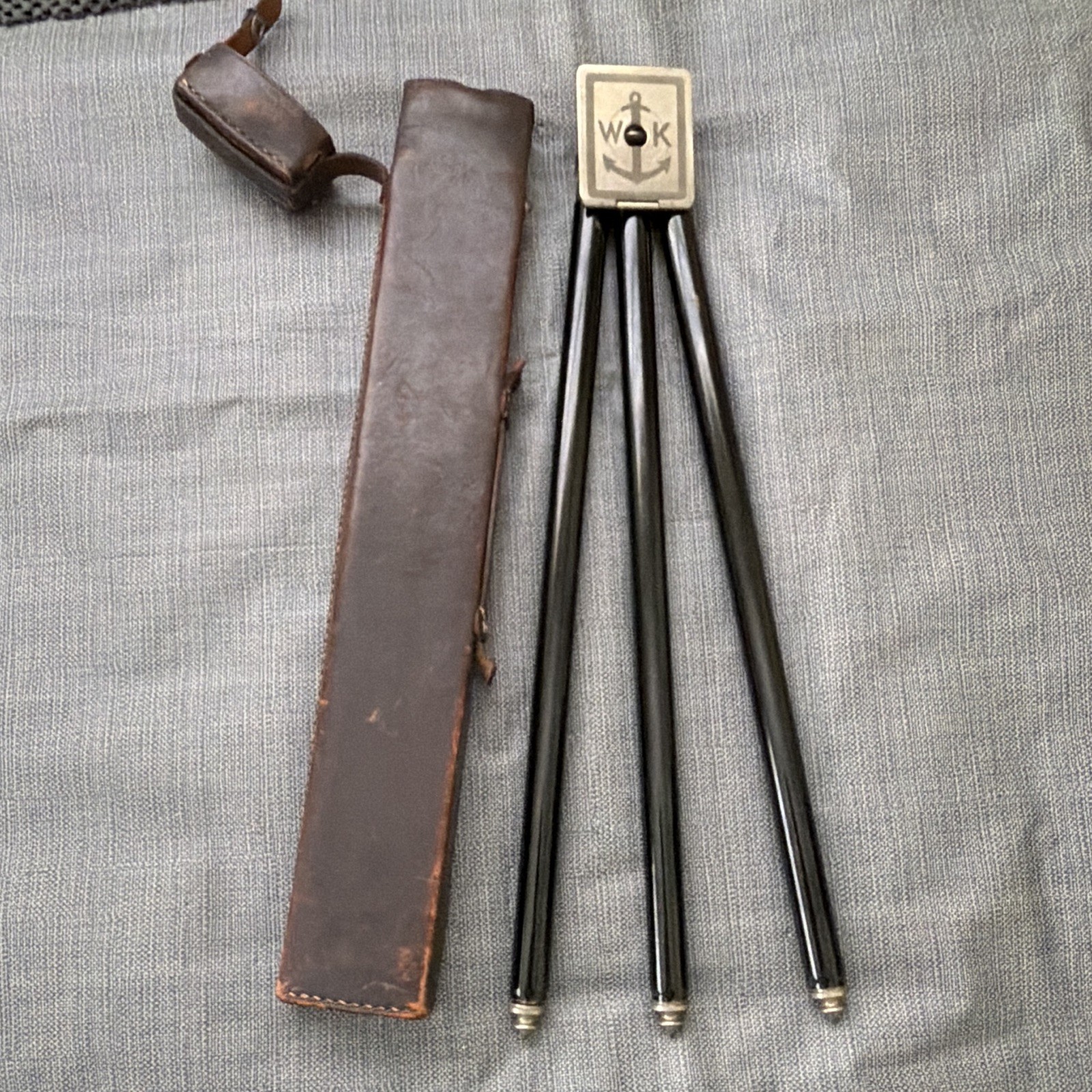 Wek Camera Tripod Stand w/ Ball Head & Brown Leather Carry Case