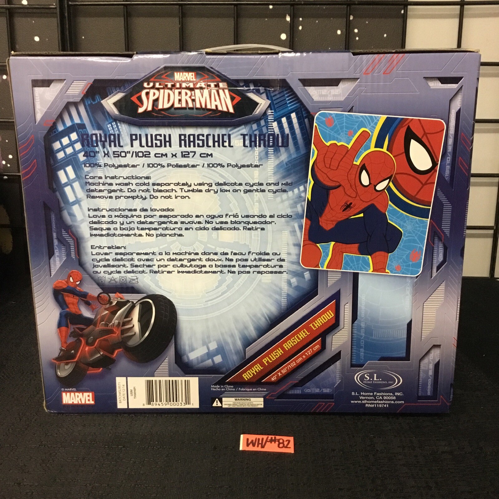 Marvel Spider-Man Royal Plush Raschel Throw
