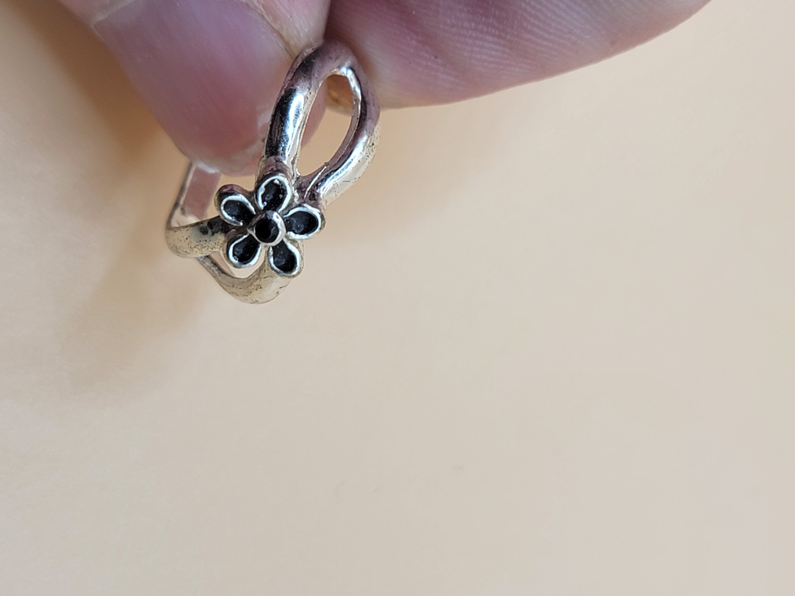 Flower Design Toe Ring Silver