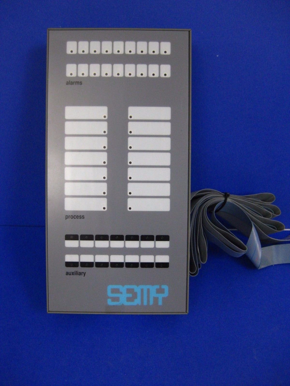 SEMY Engineering Process Status Display Box w/ MYP821800 PCB, Ribbon Cables Used