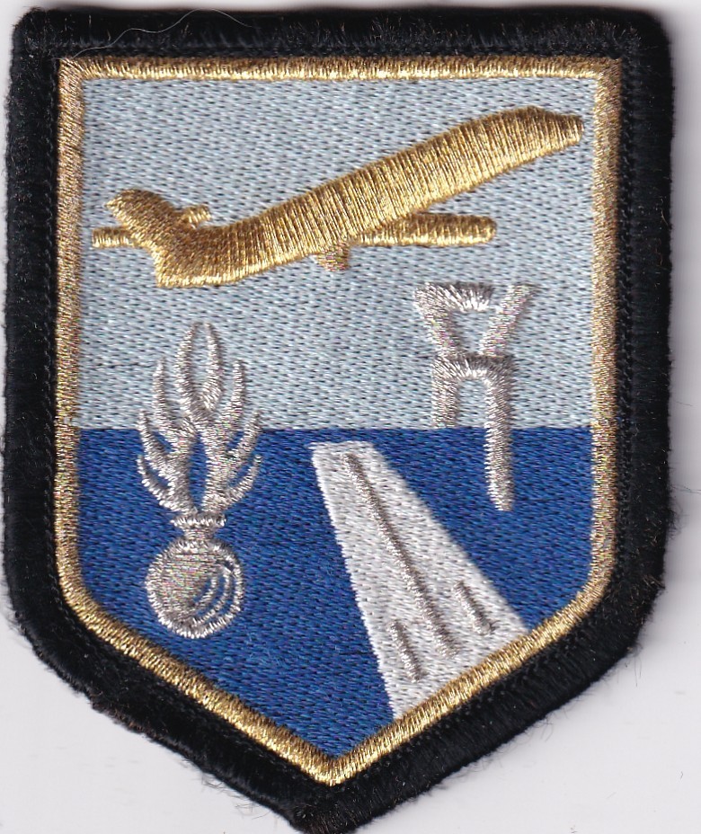 Gendarmerie Air Support unit patch Air Police France gold-silver tinsel vintage