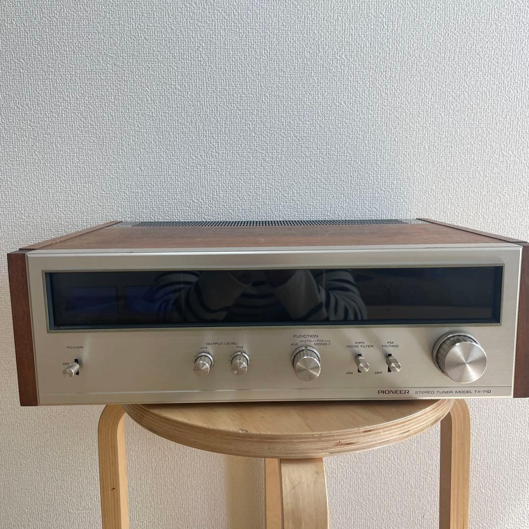 Pioneer TX-710 Vintage AM/FM Stereo Tuner Wood Case Silver Face Retro Audio