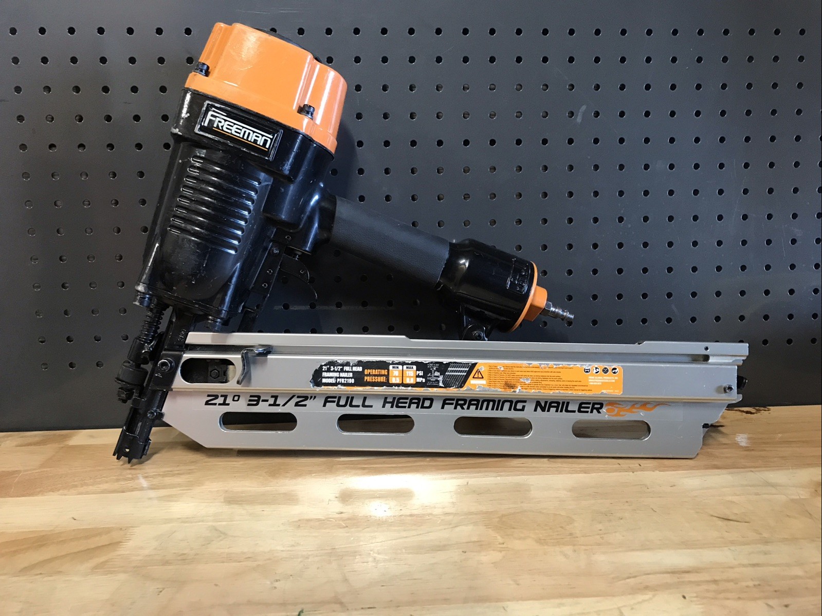 FREEMAN PRF2190 Pneumatic 21 Degree 3- 1/2” Full head Framing Nailer