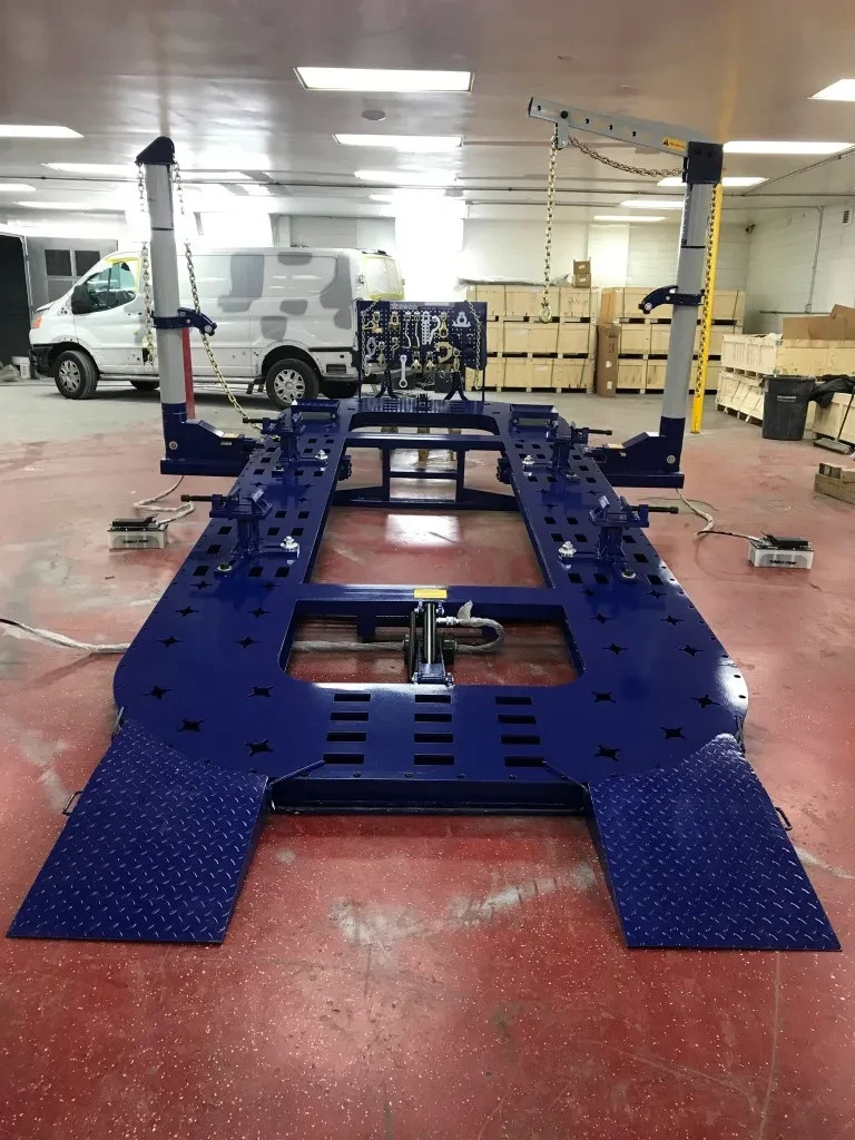 FREE SHIPPING NEW 18 FEET  LONG 2 TOWERS HEAVY DUTY AUTO BODY FRAME MACHINE