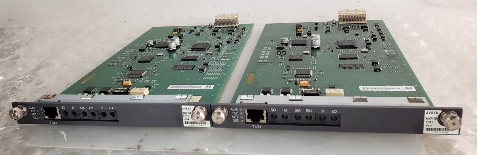 Avaya Bundle MM710B T1/E1 HV11 + HV14 Media Module