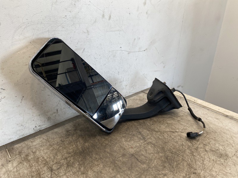 2014 Freightliner Cascadia 125 Mirror A2269637002 (613-15247)