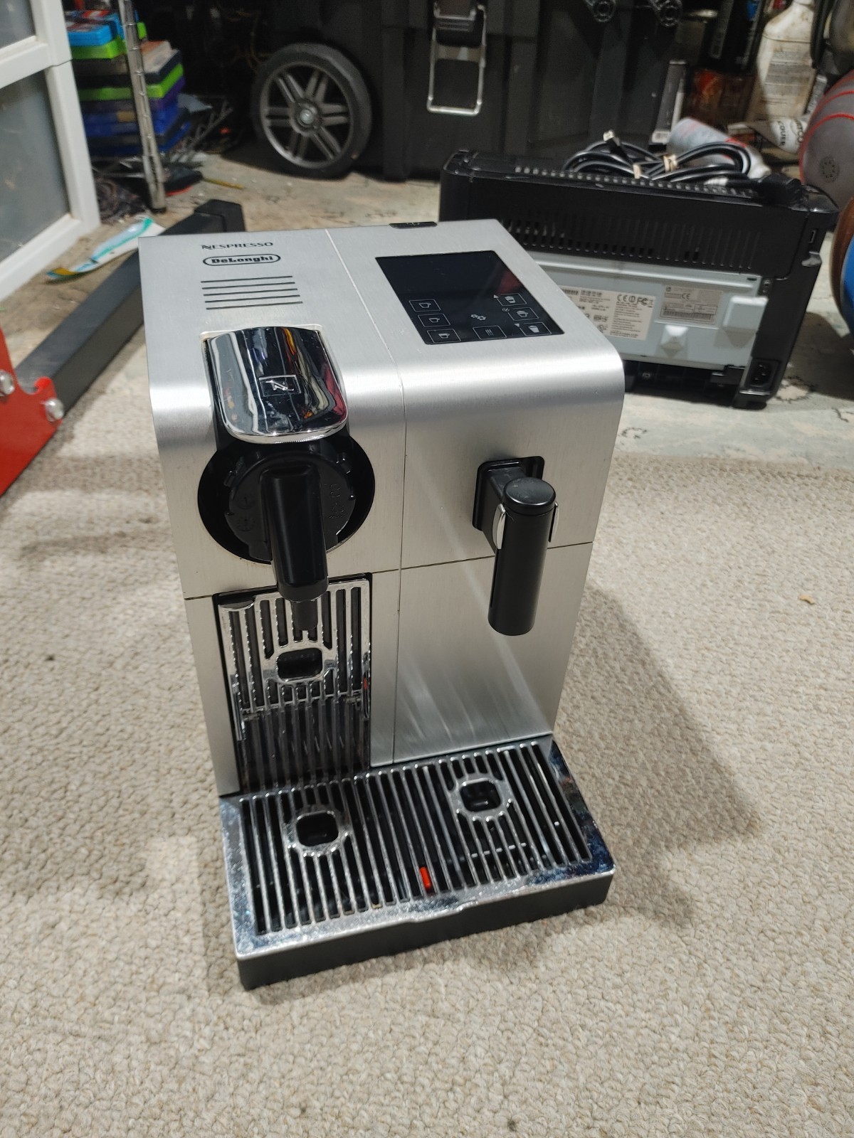 De'Longhi EN750MB Lattissima Pro Nespresso Coffee Machine DeLonghi - WORKS