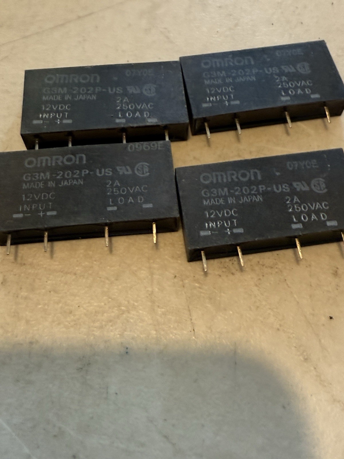 OMRON G3M-202P-US RELAY (4 PCs)12VDC