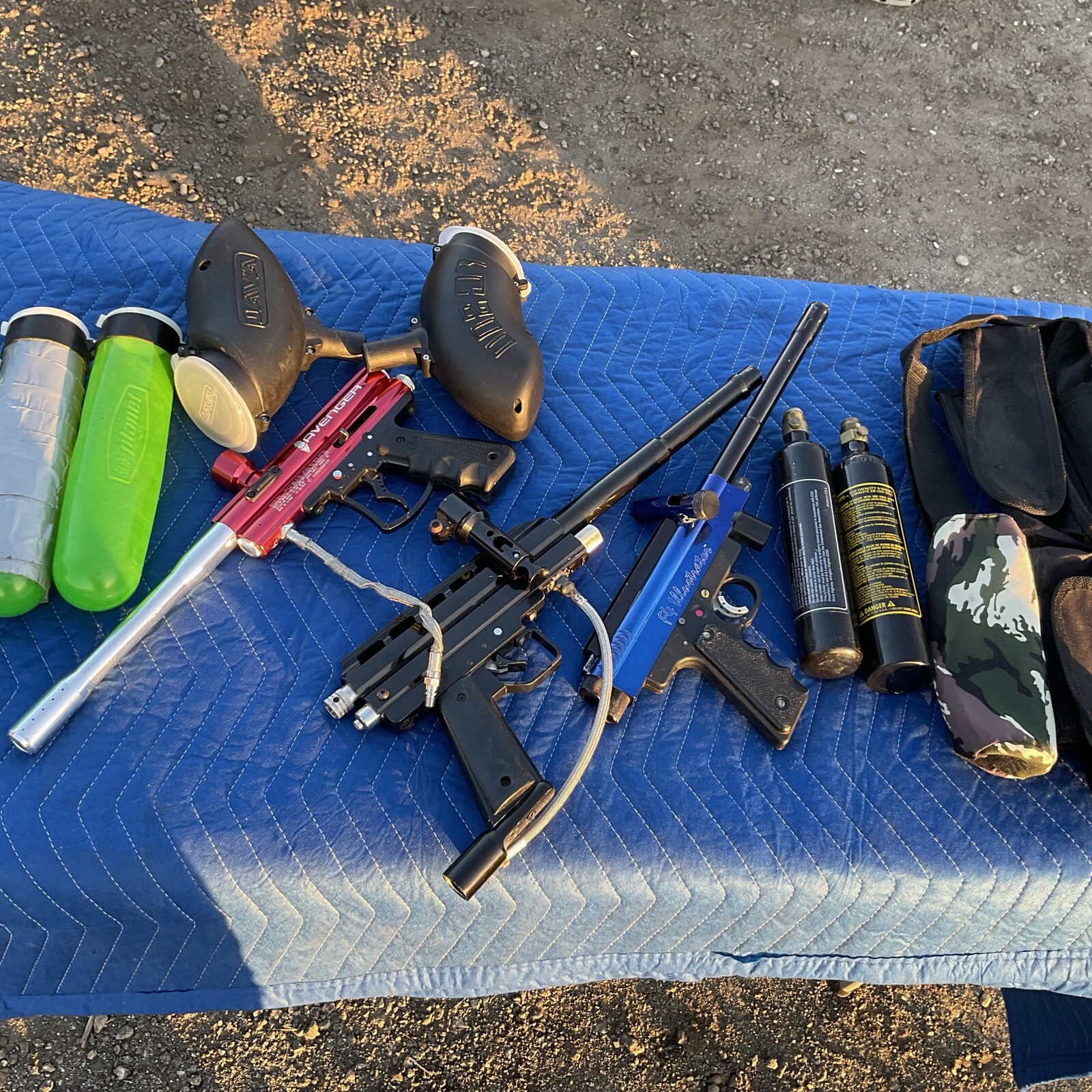 PAINTBALL LOT FOR REPAIR OR PARTS