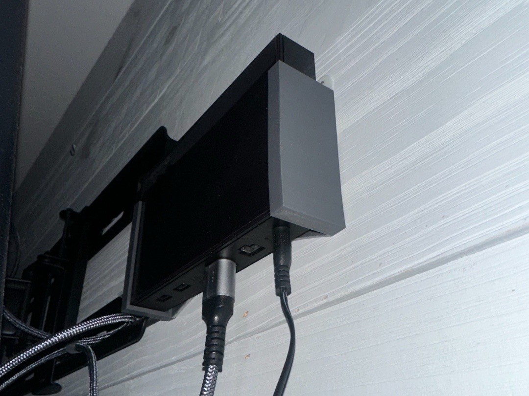 VSeebox V6 Plus Wall Mount | Low Profile 3D Printed TV Box Holder Easy Install