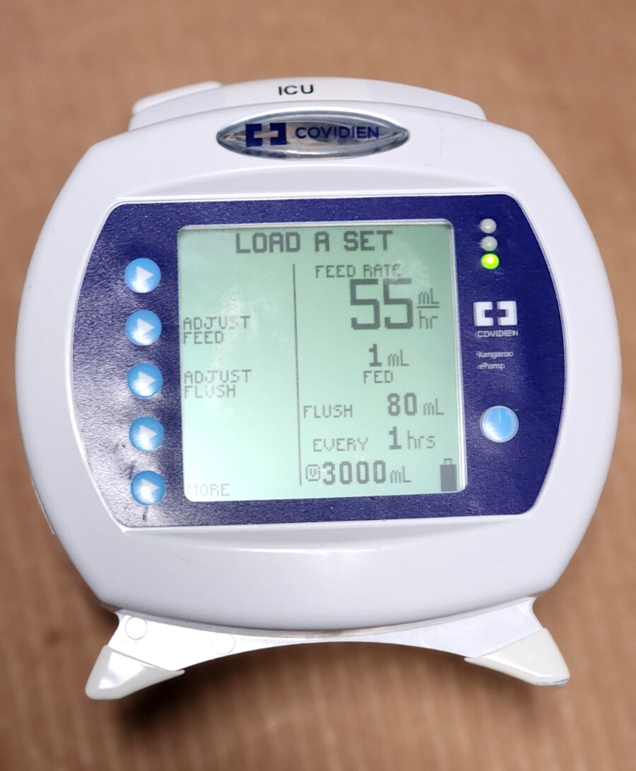 Covidien Kangaroo Enteral Feeding Pump With Pole clamp & Power Supply